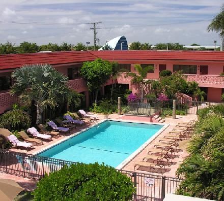 Away Inn Lauderdale-by-the-Sea Facilități foto
